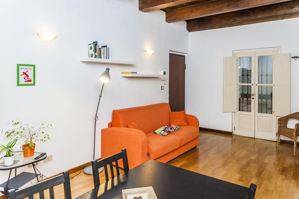 Vittoria Apartment